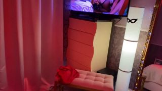 Leather Upskirt Gives Blowjob And Fucks In Pantyhose.-6