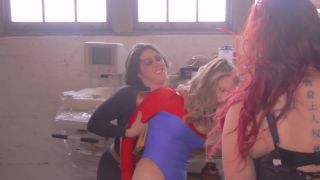 [SuperMisses.com] SHF Cocky Little Super Heroine - supermisses.com_b33b8e632c9f9-0