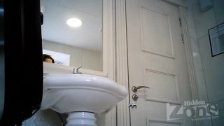 Online tube Voyeur – Hidden camera in the toilet cafe-8