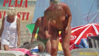 xxx video clip 22 Beach Voyeur Video on amateur porn amateur homemade porn-6