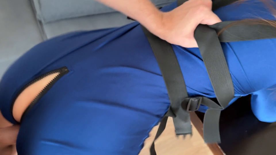 [K2S.CLUB] Kisselka - Seductive cop saves her career with the boss’s cock - FullHD 1080P