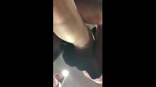 upskirt_in_class-3