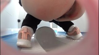 Chinese style toilet 2 | voyeur | voyeur -1