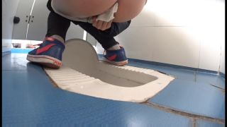 Chinese style toilet 2 | voyeur | voyeur -9
