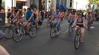 Philadelphia_Naked_Bike_Ride_2017_PART_2_OF_4-7