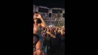 Vasco_Rossi_Bari_2018_rewind-2