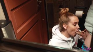 Public Amateur Teenager Blowjob In Toilet - Luxurygirl-3