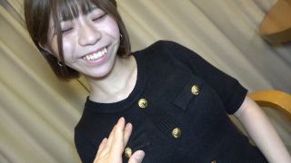 FC2-PPV-4770251 身長150㎝でスレンダーな可愛い小柄女性⤴常に笑顔で楽しそうにチ〇コを握ってくる姿がとてもいい！クスコ内部観察 嬉しそうにゴックンと中だし-1