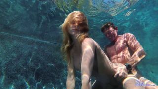 SexUnderwater e1049 Free Form II   pt 2 (mp4)-6