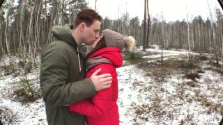 Bitch asks for cum in his mouth right in the forest and can no longer wait-7