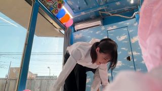 Female college students in recruitment suits aiming for prize money play slippery lotion twister, crossing the line with male classmates after company explanations ⋆.-4