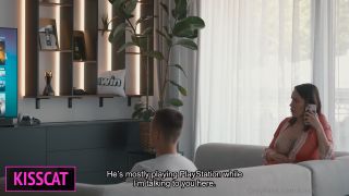 Kisskat 0I1tdh30f2mmsz8jbom8s Source-4