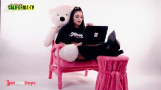 Monique Bertoline - React Of Desires-5