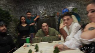 Sizzling Passionate Moments with Elegant Lovers Romance-3