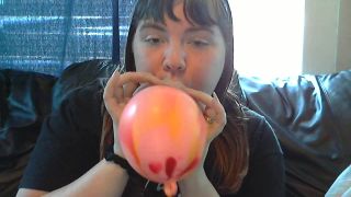 SmokingBigBalloonsHD.wmv-0