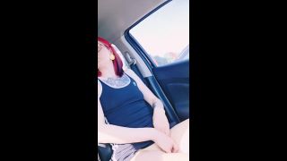 LaylllaFox - Having Fun on Parking Lot-0
