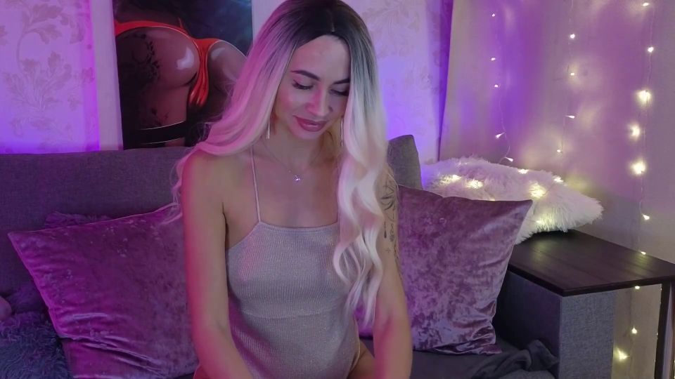 6267 Otaku Girls First Time With Her Toys