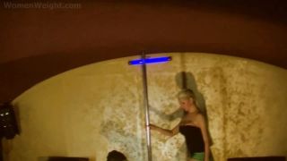 Jenny - Ballbusting A Nude Slave Sex Online Porn FullHD-1