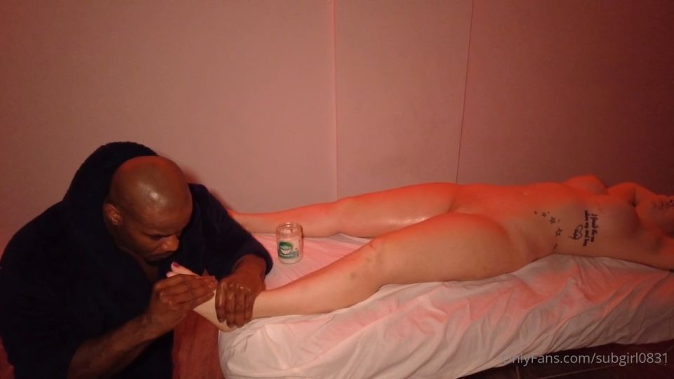 Sub Girl - Massage With Happy Ending - Milf