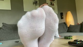 free online video 10 emmyfeetandsocks 050620212128387938 sit down an | feet | feet porn dana dearmond foot fetish-0