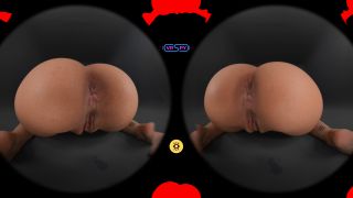 Uma Jolie Pass-Through VR: UltraHD 8K Cum Play Fantasy-5