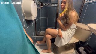 My Stepsister Doesn'T Mind If I Hear Her Sexual Call.-1