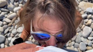 Video HOT TEEN PUBLIC BEACH BLOWJOB FOR a RIDE  POV QUICKIE BJ Niko...-5