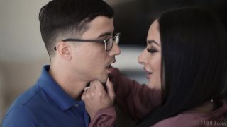 [Pure Taboo.com] Sheena Ryder – Public Display Of Affliction 2023 - Feature-1