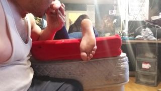 amateur dog Cum shot on soles after foot worship – 1 080p, amateur on milf porn - [Feet porn]-1