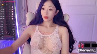 Rainbow CN Vibrator: Feel the Colorful Pleasure Vibes-9