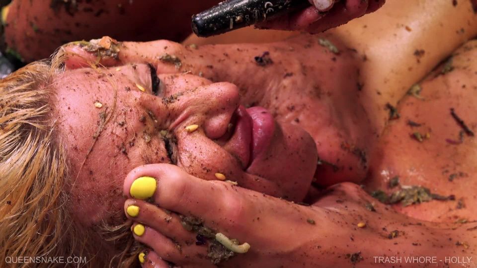 Holly Jessica QS Trash Whore Holly Download New Porn Vid...