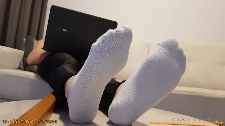 AdoreZee 2021-05-312098811772 Foot