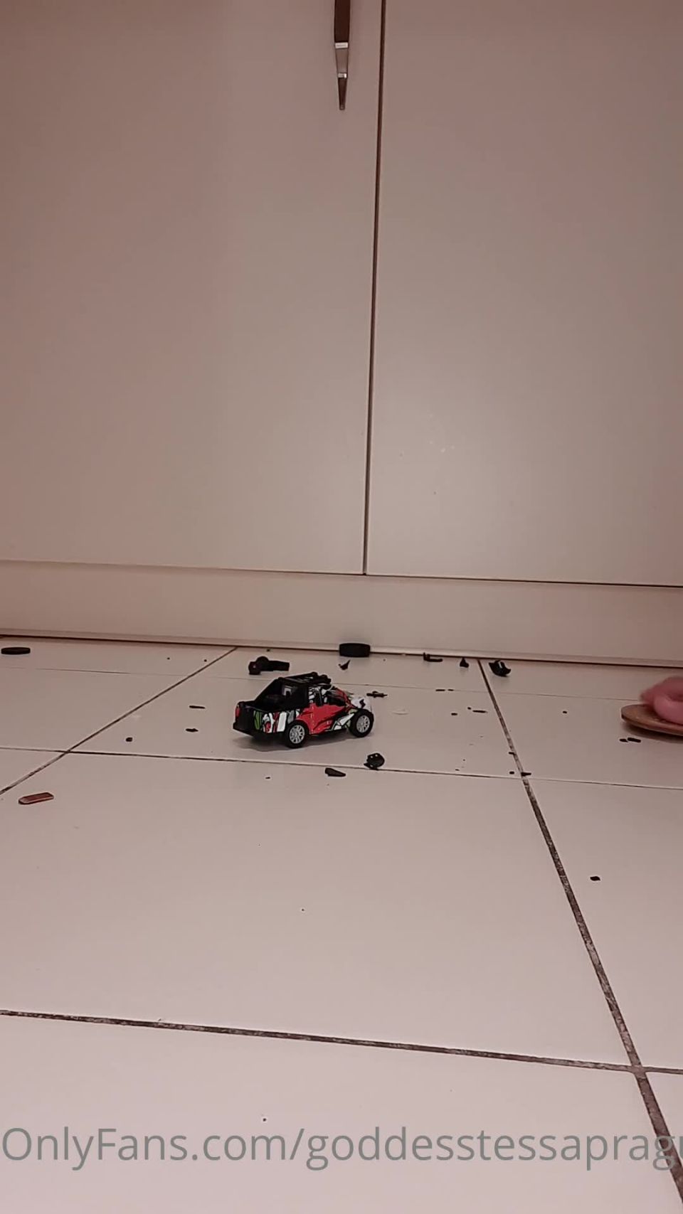 adult video 44 Goddess Tessa – Crush Two Toycars In Sandals | femdom pov | fetish porn skype femdom