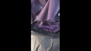 mdollbot 2025-02-10 Lil unboxing video I ve been holding onto this package for w   ztpb5k-5