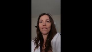 yogabella Facetime with Daddy-5