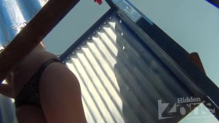  Voyeur Hidden-Zone Beach Cabin – hz_Bc2256 (AVI, FullHD, 1920×1080) | voyeur | voyeur  - voyeur - voyeur -3