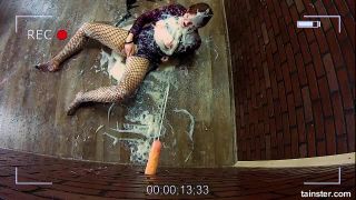 Porn tube She sniffed, she found, she came-7