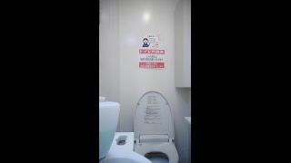  Beauty convenience store toilet - beautywcpeep01, voyeur on voyeur-2