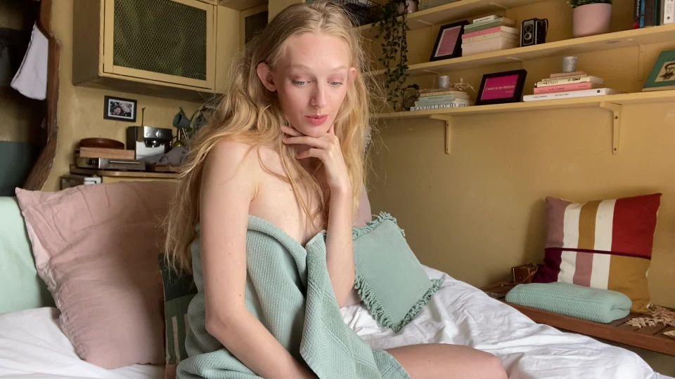 adult xxx clip 17 Kwgirlx – Princess Convinces You to Circumcise - kwgirlx - hardcore porn hardcore sex reporter gif