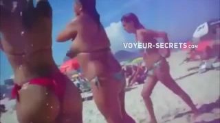 Sexy brasilian asses on the  beach-5