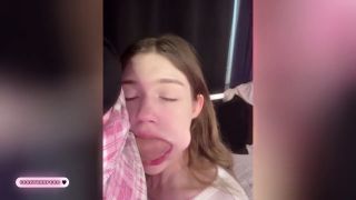 hornyxxxporn - PLAYING WITH A DICK IN FRONT OF A GIRL. Will She Give A Blowjob or Colorize Pictures?-8