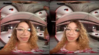 Sandy Little VR UltraHD 8K Hardcore StepSis Sex Fantasies-1