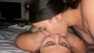 6251 Lesbian Sucks Me Deep My Huge Tongue-1