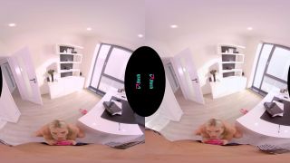 VRhush presents Put Down Your Work For A Second! – Natalie Cherie (MP4, UltraHD/2K, 3840×1920) | virtual reality | reality  on virtual reality -3