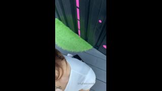 EllieLeen1_OF07-0