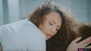 Teen Fidelity - Isabelle De Laa - Brunette-2