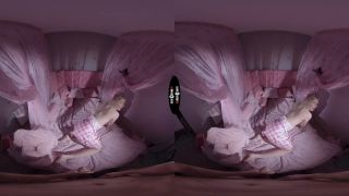E Girl Blonde girl sucks at night-3
