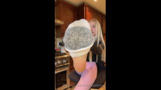 free online video 39 xomaddykxo – 2022-02-03 – 2350635293 on feet porn gym foot fetish-2