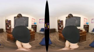 Classroom Nude vr Gabriella Knight-1