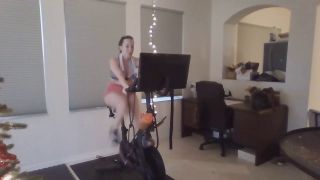 brittibratti 2023-11-30 Stream started at 11302023 0102 pm  Happy Thurday!-8